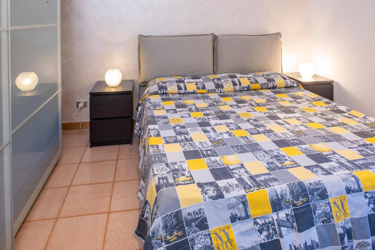 Casa Davide Apartment Bardolino Bagian luar foto